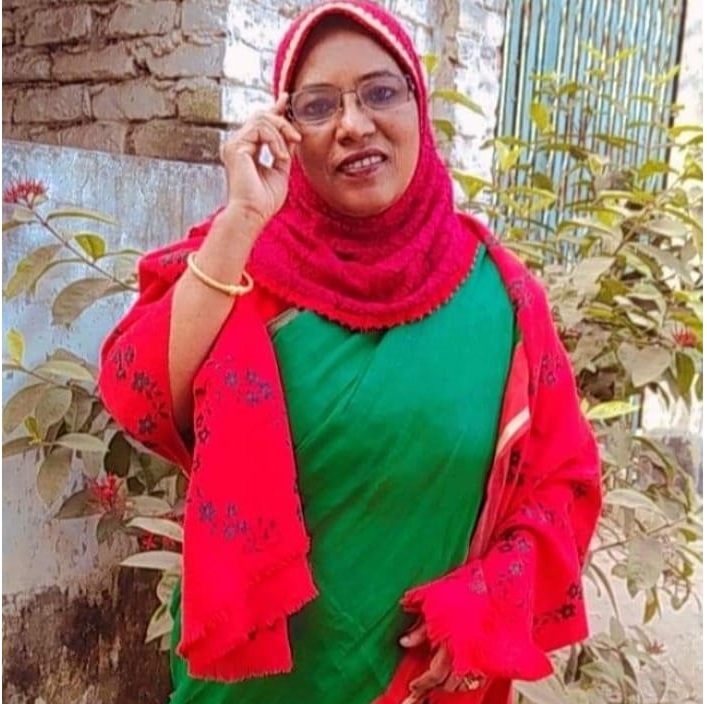 পা র ভী ন  আ ক তা র 
